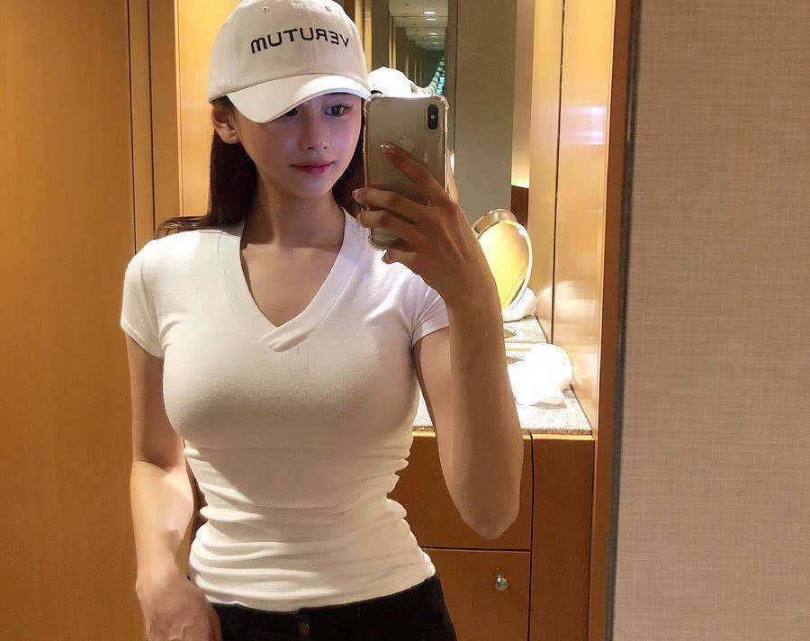 偷心魔女橙光破解版游戏下载